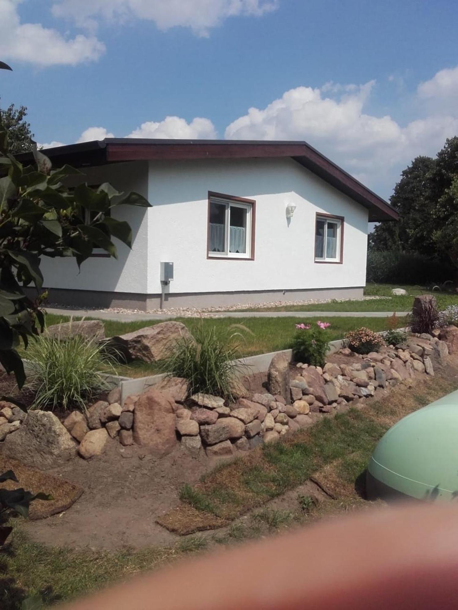 Behaglicher Bungalow Fuer Mensch Und Hund Barkhagen Экстерьер фото